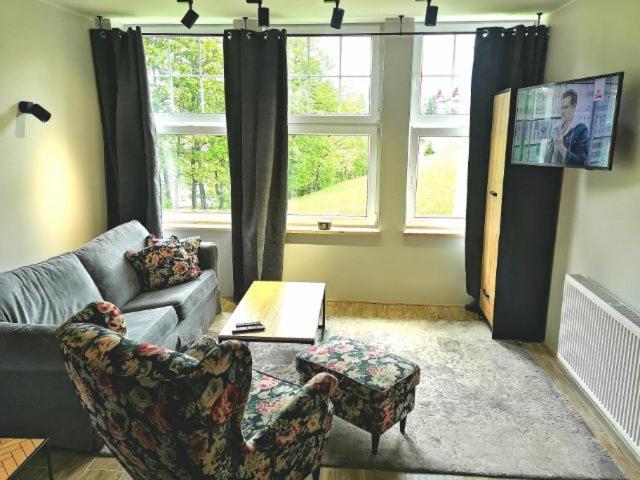 Apartament Pod Swiatynia Wang Карпач Екстер'єр фото